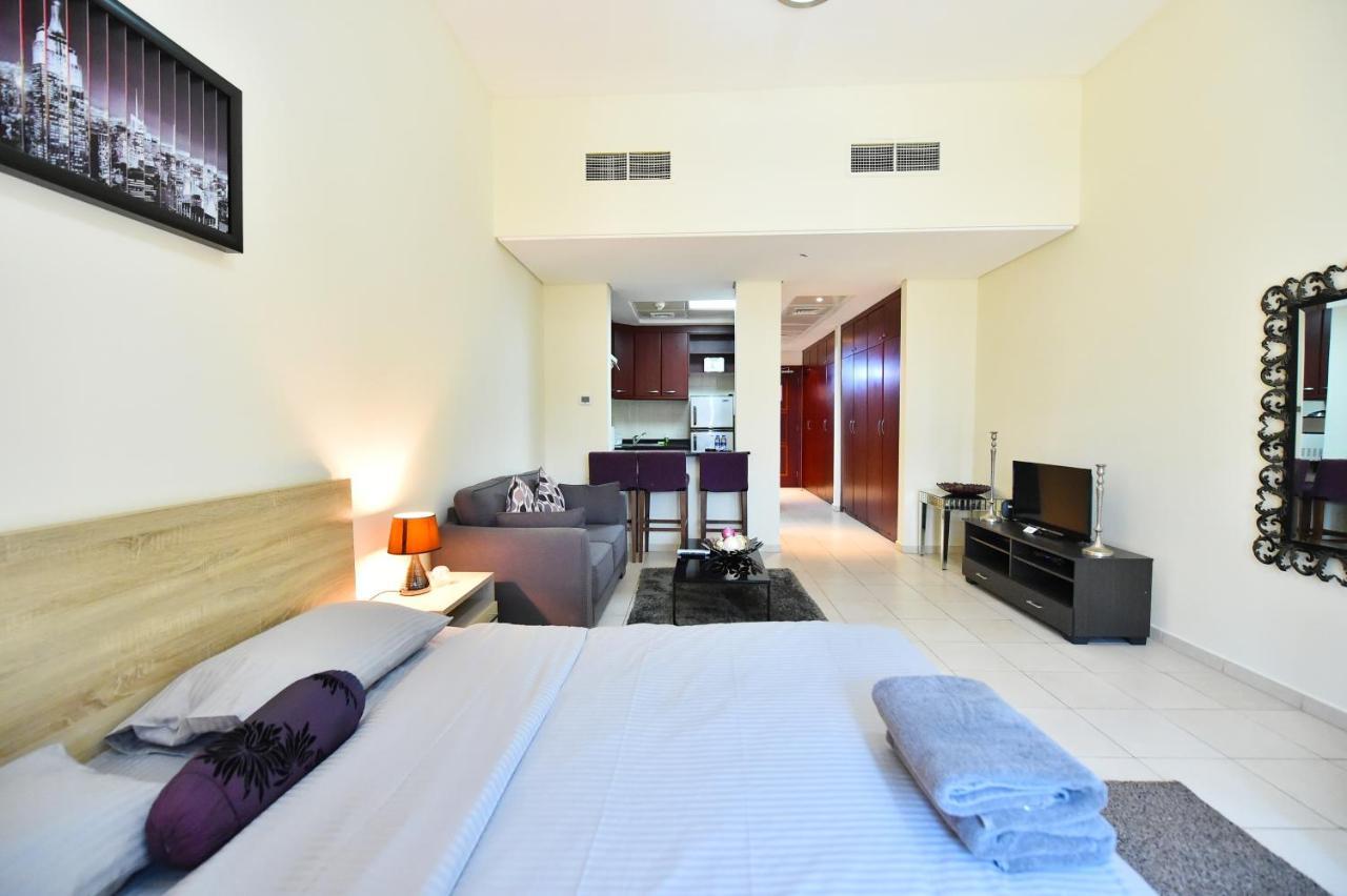 Luxury Escapes - Spacious Fully Furnished Studio Apt - Next To Metro, 5 Mins From Mall - Med46 Dubai Dış mekan fotoğraf